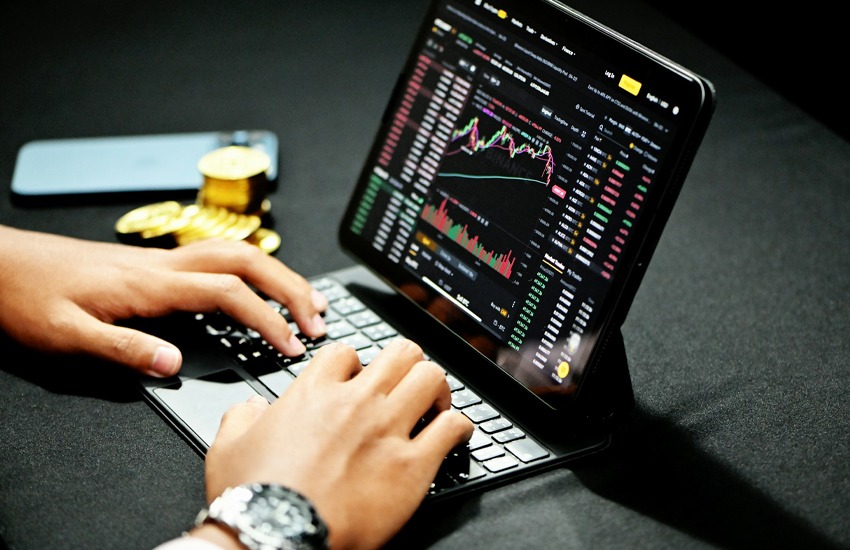 Navigating the Fast-Paced World of Financial Markets