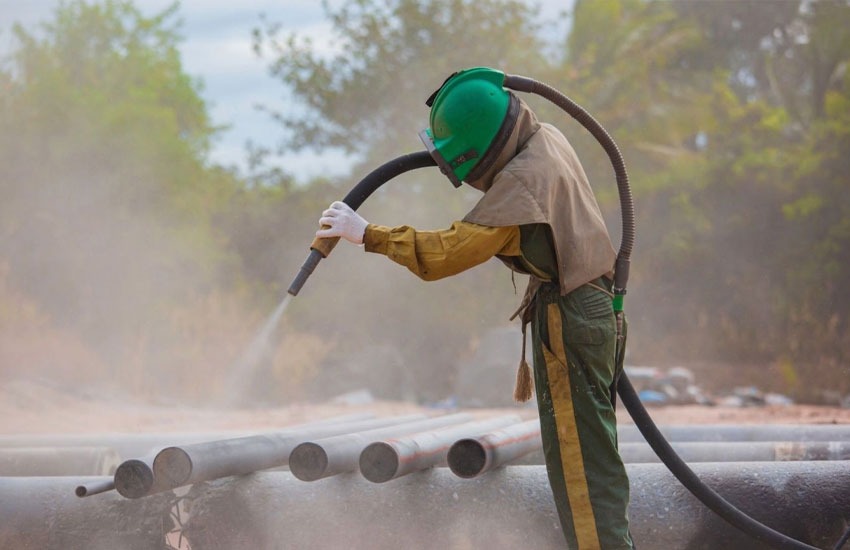 Unlocking Metal Longevity The Vital Role of Industrial Sand Blasting Services in the UAE